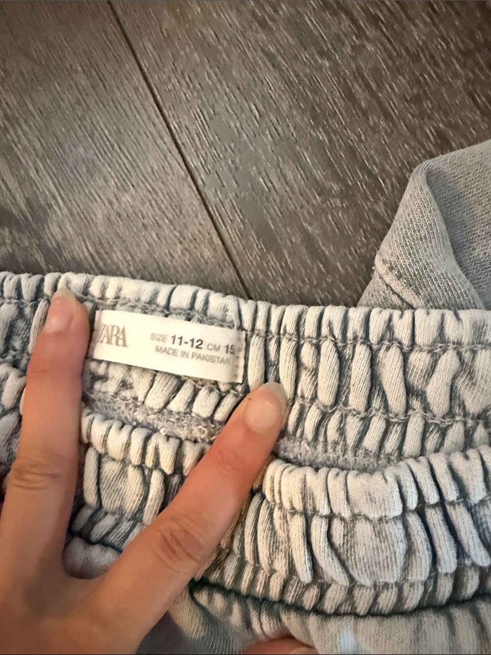 Zara Gray Sweat Set with Pink 'Paris' Logo - Picture 3 of 3
